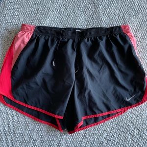 NIKE RUNNING SHORTS!! SIZE LARGE